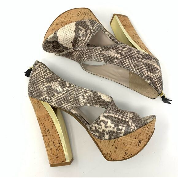 Nine West Stiletto Peep Toe Heels Women’s Size 7.5M Animal Print - Picture 7 of 9